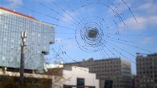 Bezpečnostní fólie v sobě skrývá obrovské překvapení pro zloděje. Jakmile... Bezpečnostní fólie v sobě skrývá obrovské překvapení pro zloděje. Jakmile...