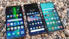 Honor 8X, Sony Xperia 10 Plus a Samsung Galaxy A70 Honor 8X, Sony Xperia 10 Plus a Samsung Galaxy A70
