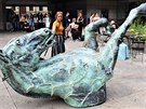 Na závěr divadelní sezony si Národní divadlo připravilo neobvyklý happening. Jednalo se o několikahodinové čtení Fausta. Z knihy četl herec David Prachař nebo herečky Lucie Juřičková a Jana Plodková
Na závěr divadelní sezony si Národní divadlo připravilo neobvyklý happening. Jednalo se o několikahodinové čtení Fausta. Z knihy četl herec David Prachař nebo herečky Lucie Juřičková a Jana Plodková