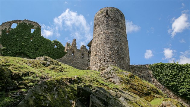 Zdenk Troka nat na jihoeskm hrad Helfenburk u Bavorova novou pohdku Zaklet prko. 