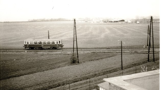 Jeden z poslednch motork na trati z Kojetna do Tovaova ped zastavenm pravideln dopravy v roce 1981.