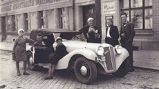 Václav a Ema Formanovi, kteří vedli ústav Americká domovina v Brně, díky němuž... Václav a Ema Formanovi, kteří vedli ústav Americká domovina v Brně, díky němuž...