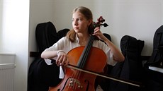 Anna Čermáková navštěvuje jihlavskou ZUŠ už 11 let. Nyní půjde studovat... Anna Čermáková navštěvuje jihlavskou ZUŠ už 11 let. Nyní půjde studovat...