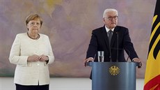 Německá kancléřka Angela Merkelová se v sídle prezidenta Franka-Waltera... Německá kancléřka Angela Merkelová se v sídle prezidenta Franka-Waltera...