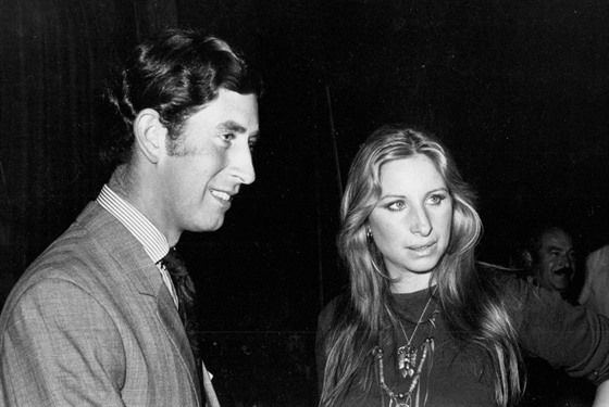 Britský princ Charles a zpvaka Barbra Streisandová (1974)