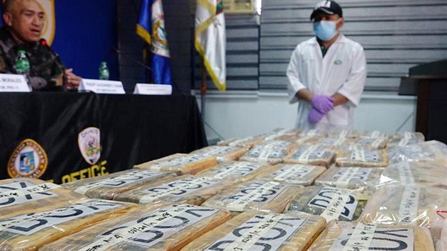 Na vchod Filipn moe v poslednch mscch vyplavuje krabiky s kokainem v hodnot milion dolar. (9. ervence 2019)