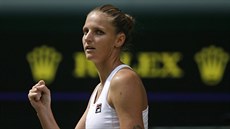 Svtová trojka Karolína Plíková slaví postup do 3. kola Wimbledonu.