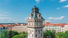 Vodárenská věž a observatoř Praha. Oživlá zděná dominanta pražské Letné je dnes... Vodárenská věž a observatoř Praha. Oživlá zděná dominanta pražské Letné je dnes...