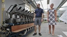 Kromě textilních strojů lidé v expozici uvidí prodejnu kravat, odpadní materiál... Kromě textilních strojů lidé v expozici uvidí prodejnu kravat, odpadní materiál...