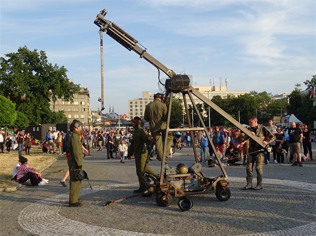 Dobrý den, posílám několik fotografií z pražského festivalu pouličního divadla na výstavišti v Holešovicích.
Název akce: Pražský festival pouličního divadla 2019
Místo: Výstaviště Holešovice, 15.-18. červenec 2019
Účinkující: Bratři v Tricku - Běžecká