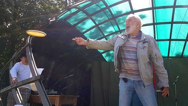 Discgolfové hřiště v Kořenově - Příchovicích nedávno slavnostně otevřel prvním... Discgolfové hřiště v Kořenově - Příchovicích nedávno slavnostně otevřel prvním...