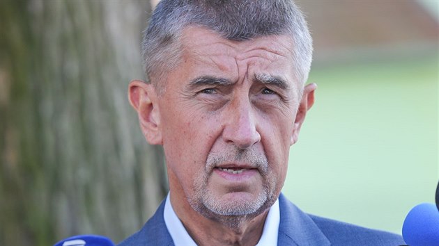 Andrej Babiš v Jivně. Členové vlády dnes probírali stavbu D3 (18. července... Andrej Babiš v Jivně. Členové vlády dnes probírali stavbu D3 (18. července...