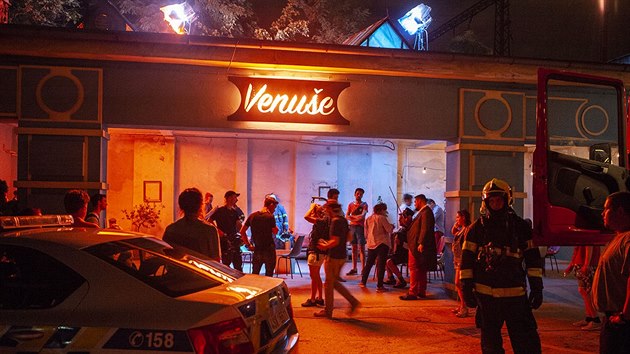 Z natáčení filmu Ztraceni v ráji