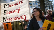 Polský protest uitel proti reform kolství (17. 4. 2019)