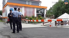 Lupič s pistolí přepadl v pravé poledne prodavačku v Aši Lupič s pistolí přepadl v pravé poledne prodavačku v Aši