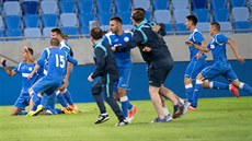 Radost fotbalistů Sutjesky Nikšič v průběhu kvalifikace o Ligu mistrů proti... Radost fotbalistů Sutjesky Nikšič v průběhu kvalifikace o Ligu mistrů proti...