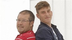 Tátu už přerostl. Ve svých rodičích má Matěj Dáňa maximální podporu. Jeho otec... Tátu už přerostl. Ve svých rodičích má Matěj Dáňa maximální podporu. Jeho otec...