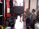 Dnes se opět konala mezi fanoušky velmi populární Zážitková turistika. Její návštěvníci zavítali Depa Zličín, kde je čekala prohlídka hasičské zbrojnice a hal samotného depa, které slouží od roku 1994. Dále následovala jízda historickou soupravou 8171 na Dnes se opět konala mezi fanoušky velmi populární Zážitková turistika. Její návštěvníci zavítali Depa Zličín, kde je čekala prohlídka hasičské zbrojnice a hal samotného depa, které slouží od roku 1994. Dále následovala jízda historickou soupravou 8171 na