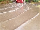 Kanalizace nezvládající přívaly vody po bouřce. Pardubice 27.07.2019 19:53. Kanalizace nezvládající přívaly vody po bouřce. Pardubice 27.07.2019 19:53.