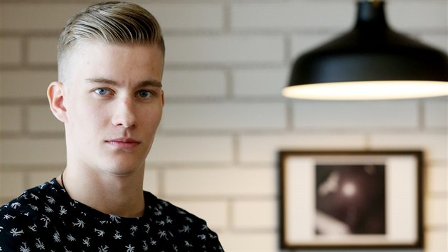 Talentovaný hokejový brankář Lukáš Dostál Talentovaný hokejový brankář Lukáš Dostál
