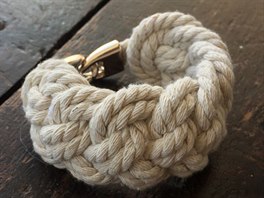 Bavlnné lano lze i samo o sob efektn splétat a vytvoit z nj teba...