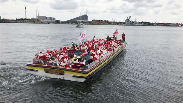 Santa Clausov z celho svta se sjeli na kadoron kongres do dnsk Kodan. (22. ervence 2019)