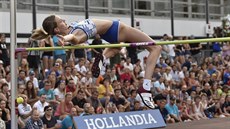 Bára Sajdoková v netradičních kulisách brněnského náměstí Svobody vybojovala... Bára Sajdoková v netradičních kulisách brněnského náměstí Svobody vybojovala...