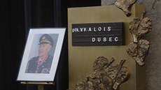 Lidé se v pražských Strašnicích naposledy rozloučili se zesnulým veteránem... Lidé se v pražských Strašnicích naposledy rozloučili se zesnulým veteránem...