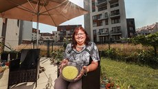 Cechmistrová Cechu českomoravských uměleckých dráteníků Hana Maříková. Cechmistrová Cechu českomoravských uměleckých dráteníků Hana Maříková.