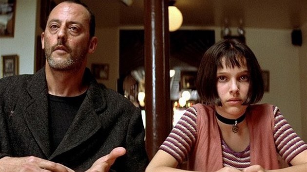 Jean Reno a Natalie Portmanov ve filmu Leon (1994)