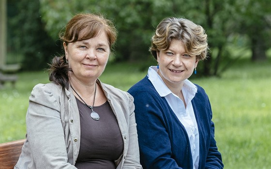 Martina Chmelová (vlevo) a Petra Adámková z organizace Alfa Human Service