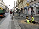 posílám několik fotografií z Prahy 7- poblíž Strossmayerova nám., v ulici Dukelských hrdinů vyměňují plynové potrubí. Fotografováno: 2. srpna 2019 posílám několik fotografií z Prahy 7- poblíž Strossmayerova nám., v ulici Dukelských hrdinů vyměňují plynové potrubí. Fotografováno: 2. srpna 2019