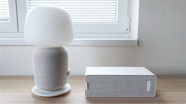Nová řada Symfonisk, stolní lampa a nástěnná police s vestavěnými reprosoustavami Sonos, přijdou na český trh 24. září. Nová řada Symfonisk, stolní lampa a nástěnná police s vestavěnými reprosoustavami Sonos, přijdou na český trh 24. září.