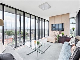 Na vrcholu ve je obývací pokoj (observato) s nádherným výhledem na Londýn. 