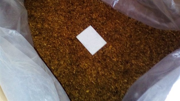 Polici zabaven tabky neleglnch vrobc a prodejc cigaret na Karvinsku. (9. srpna 2019)