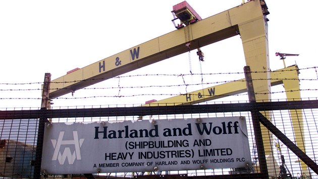 Lodnice Harland and Wolff (H&W), v tto firm vznikl i nechvaln proslul TItanic