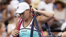 BRZKÝ KONEC. Světová jednička Ashleigh Bartyová vypadla ve svém úvodním zápase... BRZKÝ KONEC. Světová jednička Ashleigh Bartyová vypadla ve svém úvodním zápase...