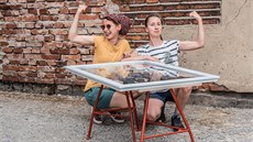 Veronika Novotná a Michaela Tkáčová – Stůl Gradient Veronika Novotná a Michaela Tkáčová – Stůl Gradient