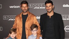 Ricky Martin s manželem a syny na premiéře filmu Rogue One: Star Wars Story... Ricky Martin s manželem a syny na premiéře filmu Rogue One: Star Wars Story...