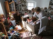 Marie Roháčková má v Bobrové Muzeum panenek, kde jsou k vidění exponáty z... Marie Roháčková má v Bobrové Muzeum panenek, kde jsou k vidění exponáty z...