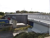 75 metrů dlouhá a tři metry široká lávka je jako nová.