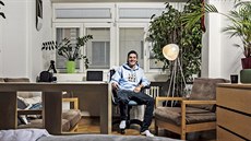 „Zařízení bytu jsme buď vybírali v IKEA, nebo jsme něco převzali z předchozích... „Zařízení bytu jsme buď vybírali v IKEA, nebo jsme něco převzali z předchozích...