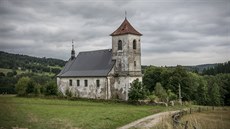 Kostel svatého Jana Nepomuckého ve Vrchní Orlici v Orlických horách. Kostel svatého Jana Nepomuckého ve Vrchní Orlici v Orlických horách.