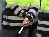 Dopravní policisté soutěžili v Brně, kdo lépe řídí provoz na křižovatkách. -... Dopravní policisté soutěžili v Brně, kdo lépe řídí provoz na křižovatkách. -...