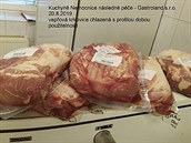 V kuchyni litvínovské Nemocnice následné péče objevili hygienici prošlé maso. V kuchyni litvínovské Nemocnice následné péče objevili hygienici prošlé maso.