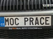 Registrační značka na přání.