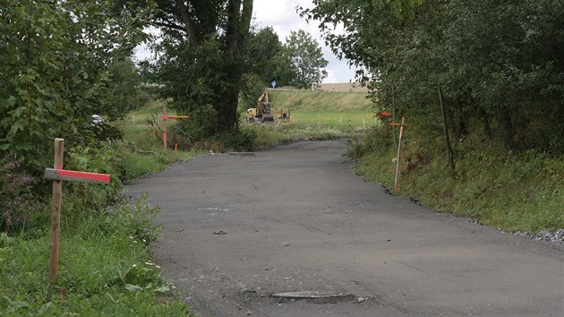 Cyklostezka spojujc r nad Szavou s mstskou st Stranov m bt dokonena pt rok v srpnu. Stavba za 12,5 milion korun jede podle plnu, ale pin dopravn omezen