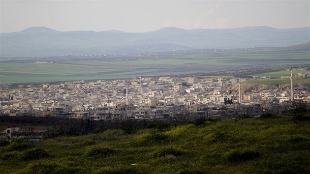 Syrsk msto Chn ajchn v provincii Idlib na archivn fotografii z roku 2015
