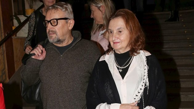 Eva Holubov a jej manel Miroslav Zdenk na premie filmu Kolo zzrak (Praha, Kino Lucerna, 3. ledna 2018)