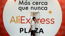 Obchod AliExpressu ve španělském městečku Arroyomolinos. Obchod AliExpressu ve španělském městečku Arroyomolinos.